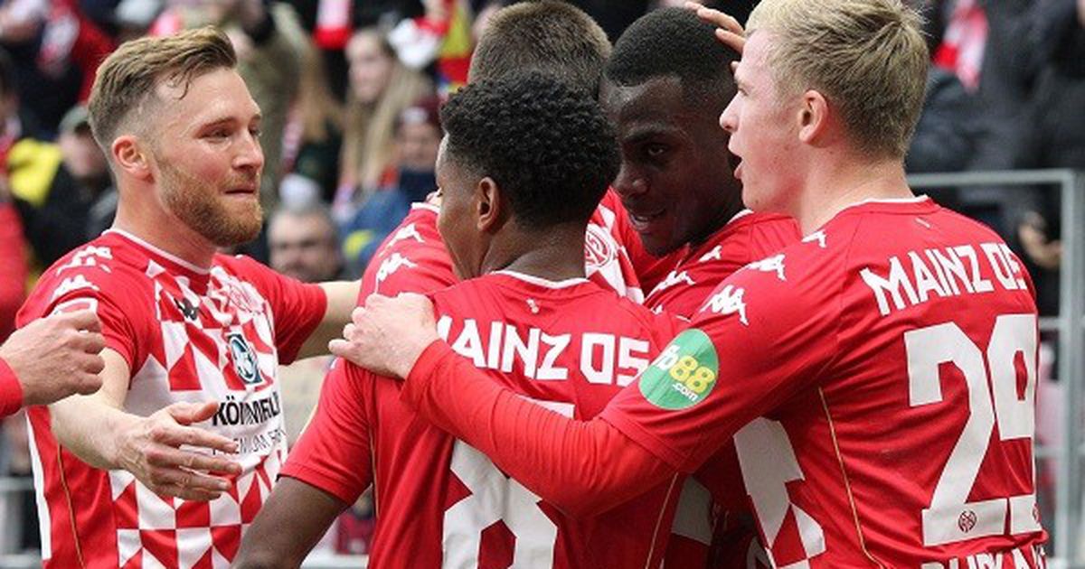 Bayern Munich thua thảm hại trong chuyến làm khách Mainz 05