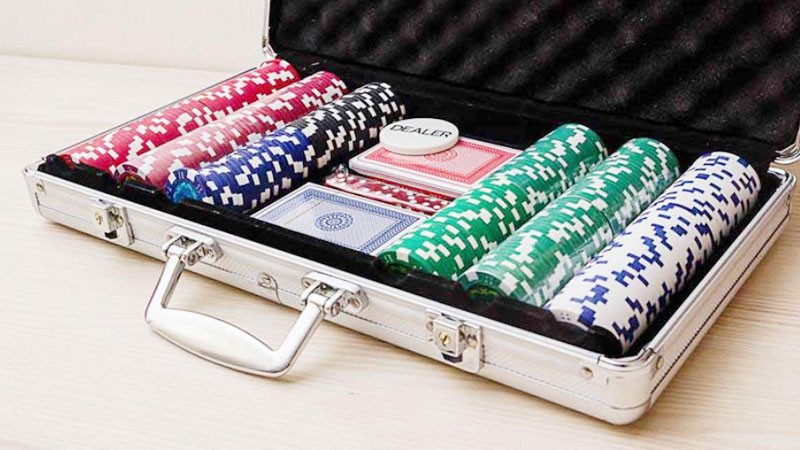 Chip poker là gì và công dụng của chúng trong sòng bạc? - wi88