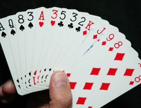 Bật Mí 3+ Cách Ghi Nhớ Bài Tiến Lên Hiệu Quả Cho Các Tân Thủ