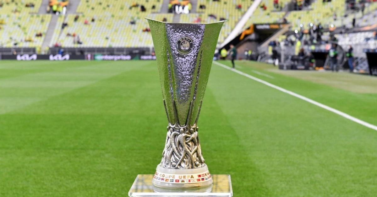 9 Chiếc Cúp Danh Giá Nhất Trong Thế Giới Bóng Đá