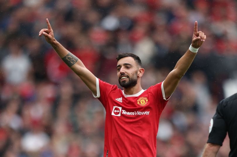 Bruno Fernandes là cầu thủ xuất sắc nhất năm
