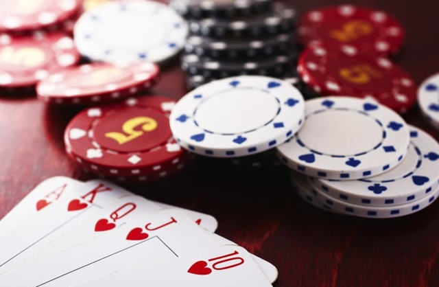 Tại sao cần phải đọc bài poker