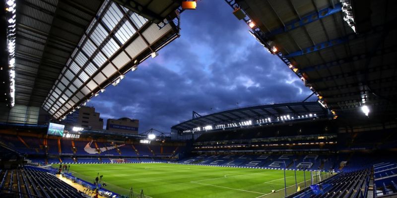 Kiến trúc độc đáo mang tính thương hiệu của sân bóng đá Stamford Bridge