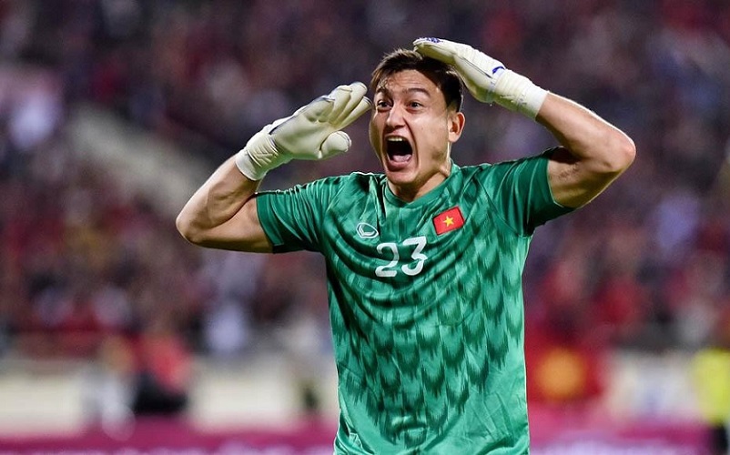 Thủ môn Đặng Văn Lâm thi đấu